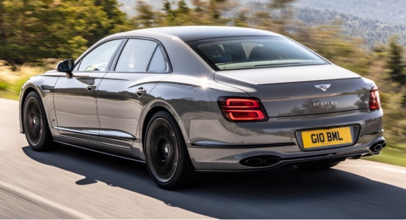 Весь модельный ряд S в лице Continental GT/GTC S,…