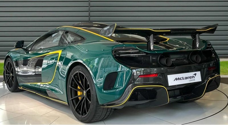 Что касается интерьера, McLaren оснастил каждую…