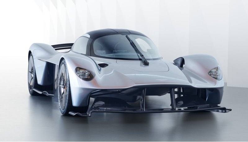 Ключом к будущему Aston Martin является его…