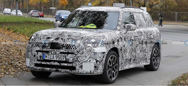 Компания Mini тестирует «заряженный» кроссовер…