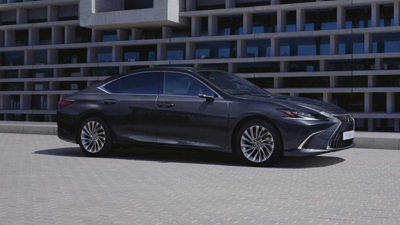 Lexus также модернизировал модуль передачи данных…