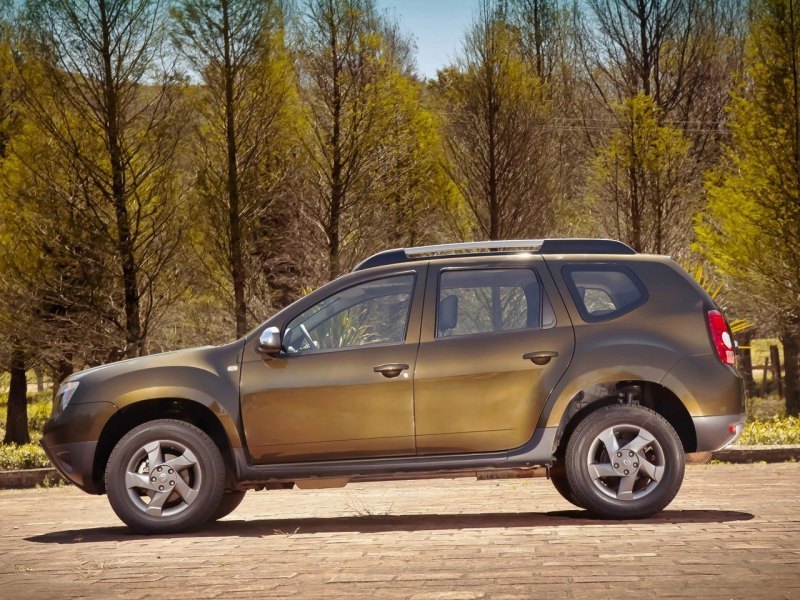 Дополняет пятерку лидеров французский Renault…