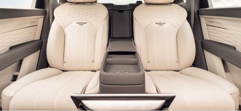 Компания Bentley представляет плюшевое и…