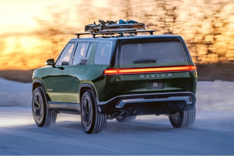 Таким образом, хотя кажется, что Rivian,…