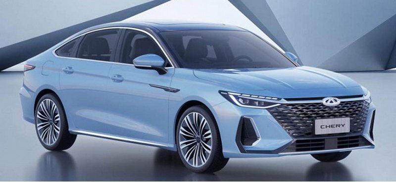 Компания CHERY презентовала габаритный седан…