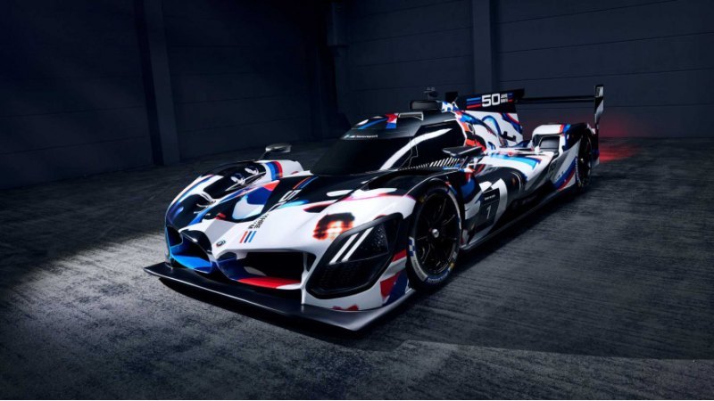 BMW M Hybrid V8 дебютирует на гонке Rolex 24 в…