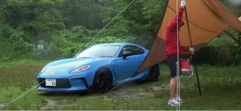 Toyota GR86 японского автолюбителя используется в…
