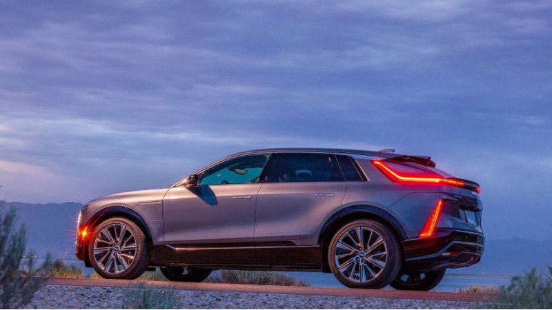 General Motors открыла прием заказов на Cadillac…