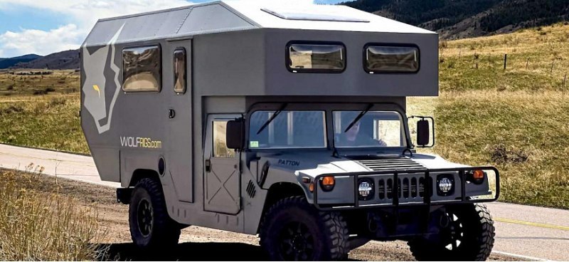 На базе внедорожинка Hummer H1 сделали комфортный…