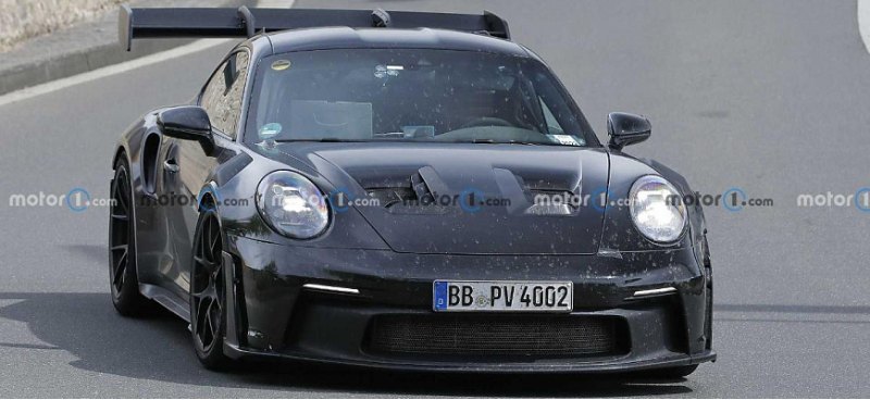 Компания Porsche представит мощное купе 911 GT3…