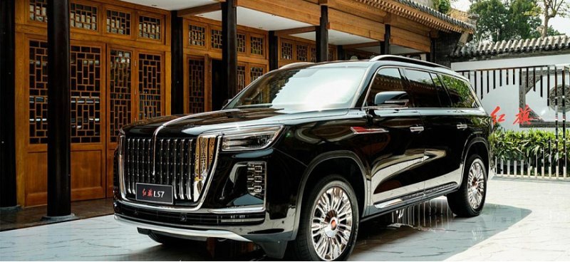 Китайский HONGQI представил флагманский…