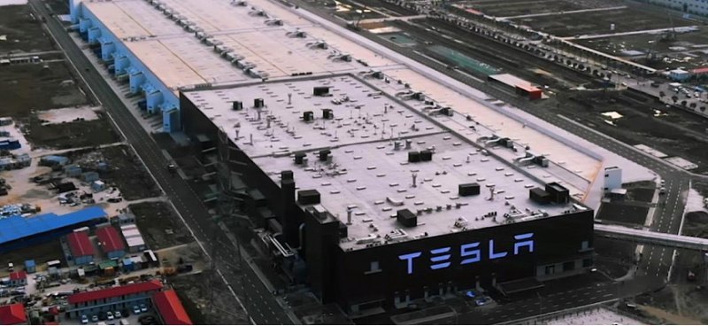 На заводе TESLA в Шанхае с 2019 года произвели 1…
