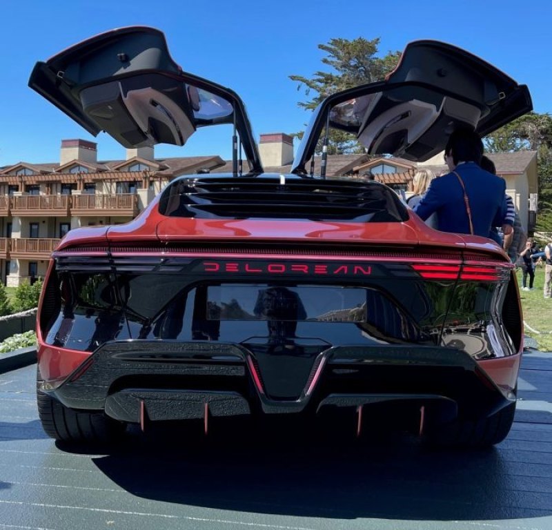 Разработчики обещают, что серийный DeLorean…