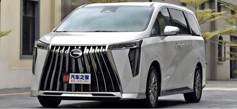 В КНР представлен минивэн GAC Trumpchi GM8…
