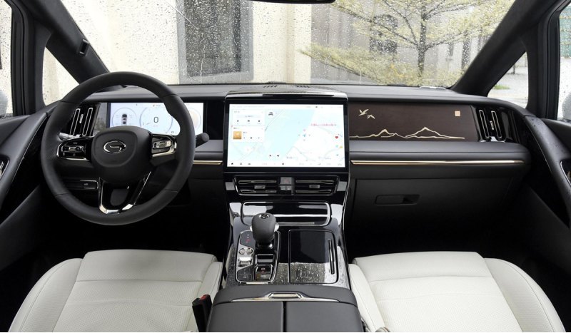 GAC Trumpchi M8 второго поколения демонстрирует…