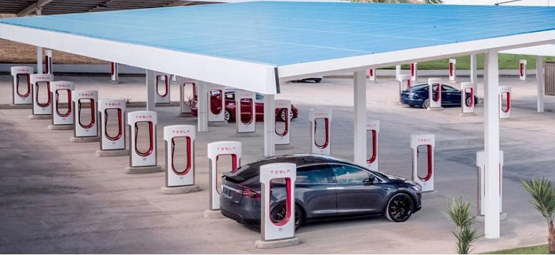 Tesla запустила голосование на выбор места для…