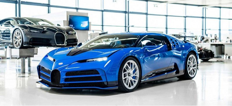 В этой пробке замечен Bugatti Centodieci ценой в…
