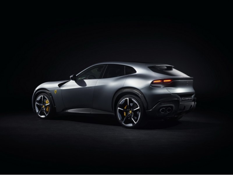 Ferrari не раскрыла цены на Purosangue, но он…