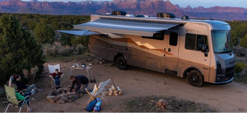 Winnebago обновил свои классические автодома…