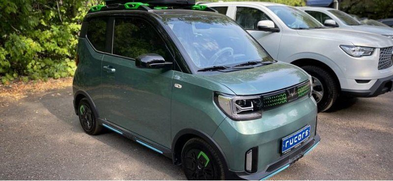 Электрокар Wuling Mini EV появился в РФ, но…