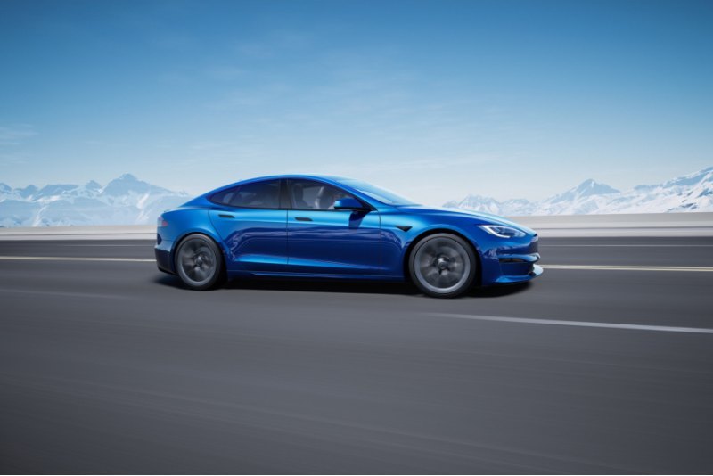 Tesla заявляет, что 15 ноября свяжется с…