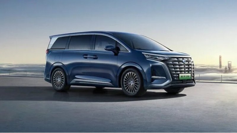 Автолюбители из Китая могут заказать одну из двух…