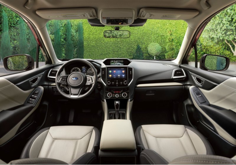 Следующим в ассортименте является Forester…