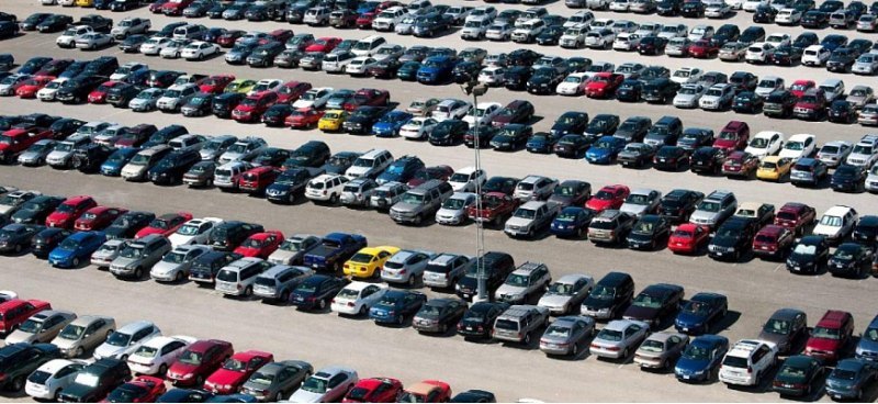 Продажи новых автомашин в РФ сократились на 20%…