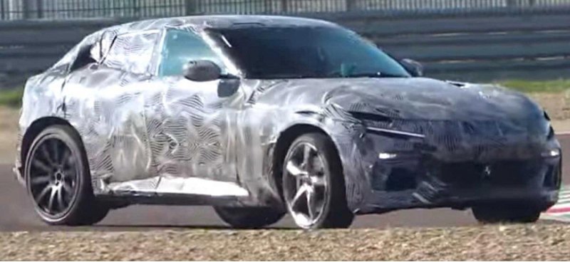 Ferrari продолжает тестировать кроссовер Ferrari…