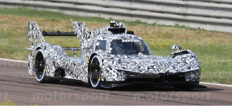 Компания Ferrari покажет свой новый гиперкар 30…