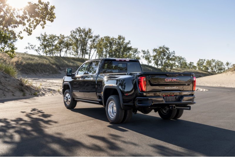 GMC Sierra HD 2024 поступит в дилерские центры в…