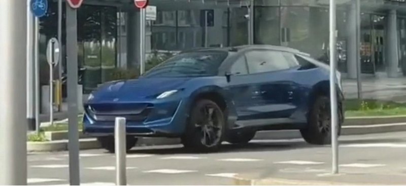 2000-сильный электромобиль Drako Dragon EV…
