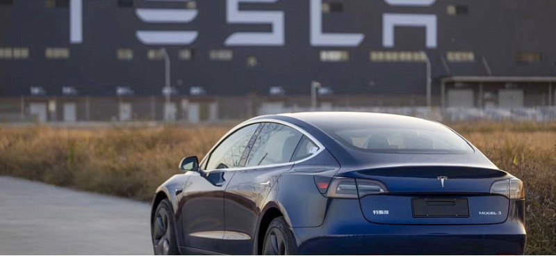 Объемы реализации компании TESLA в Китае достигли…