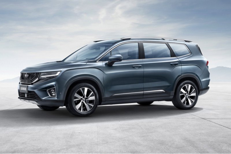 Продавать большой SUV собираются только на…