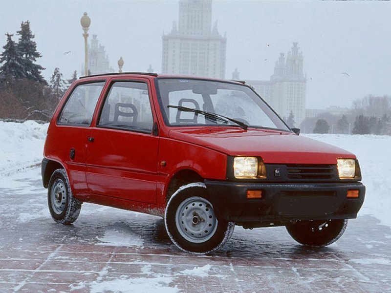 Этот миниатюрный автомобиль появился в 1987 году.…