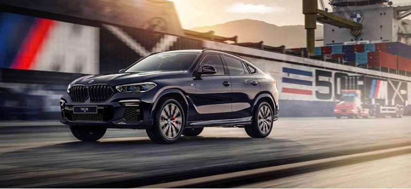 Компания BMW представила новый BMW X6 50 Jahre M…