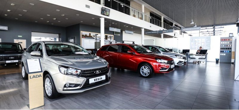 Продажи новых легковых автомашин в РФ сократились…