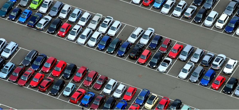 АЕБ: продажи новых легковых автомашин и LCV с РФ…