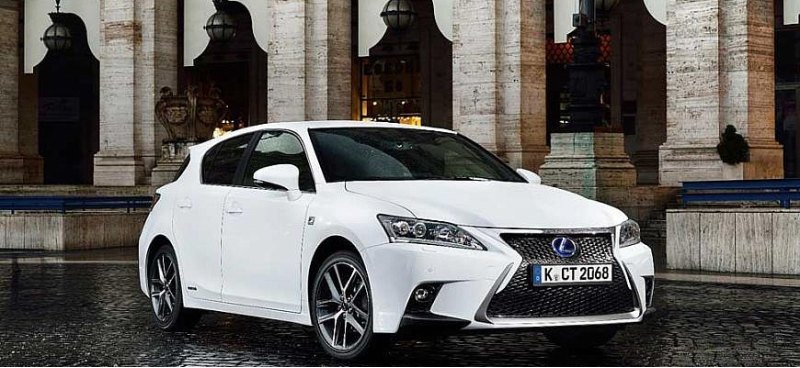 Возрожденный Lexus CT может стать компактным…