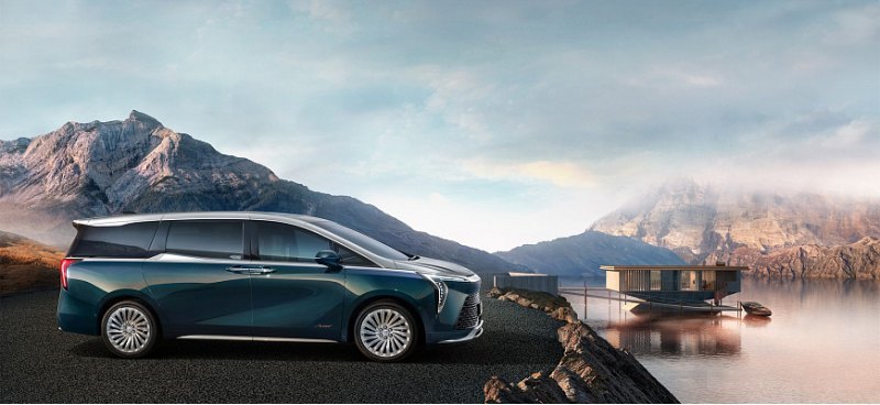 В Китае представлен премиальный минивэн Buick…