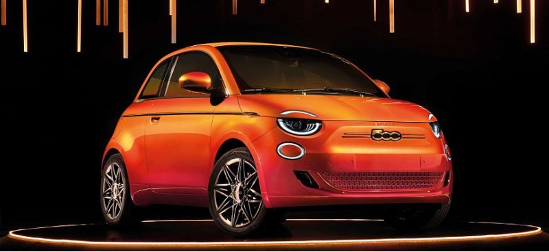 Электрический Fiat 500e поступит на рынок США в 1…