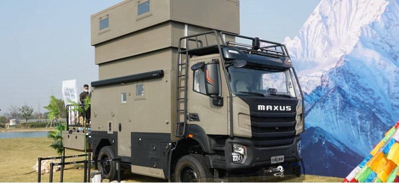 В КНР представлен двухэтажный автодом Maxus…