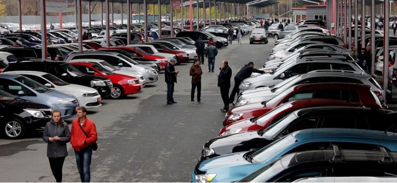 Автоэксперты не рекомендуют покупать автомашину с…