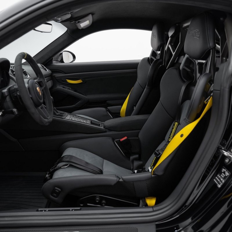 718 Cayman GT4 RS — самый экстремальный Cayman из…