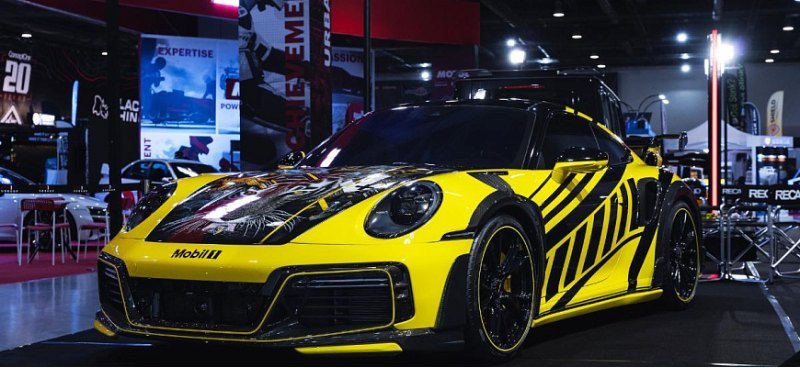 Особенный GTstreet R от тюнинг-ателье TechArt…