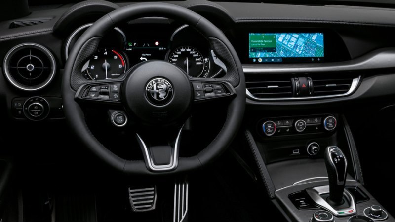 Также у дилера есть модель Alfa Romeo Giulia. В…
