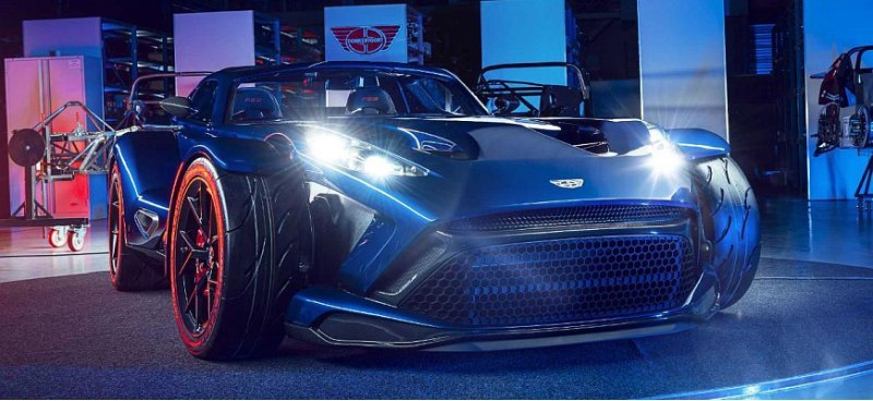 Компания Donkervoort представила 492-сильный…