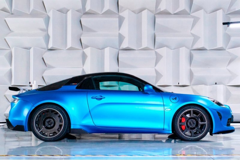 Некоторые предполагают, что Lotus может…