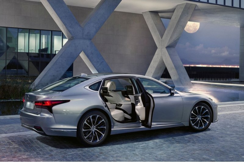 Новый Lexus LS 2023 будет доступен с января…