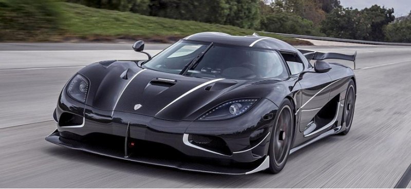 В России выставили на продажу гиперкар Koenigsegg…